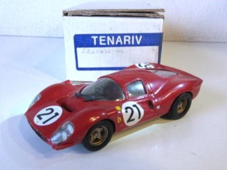 特価 TENARIV (1/43) フェラーリ 330P4