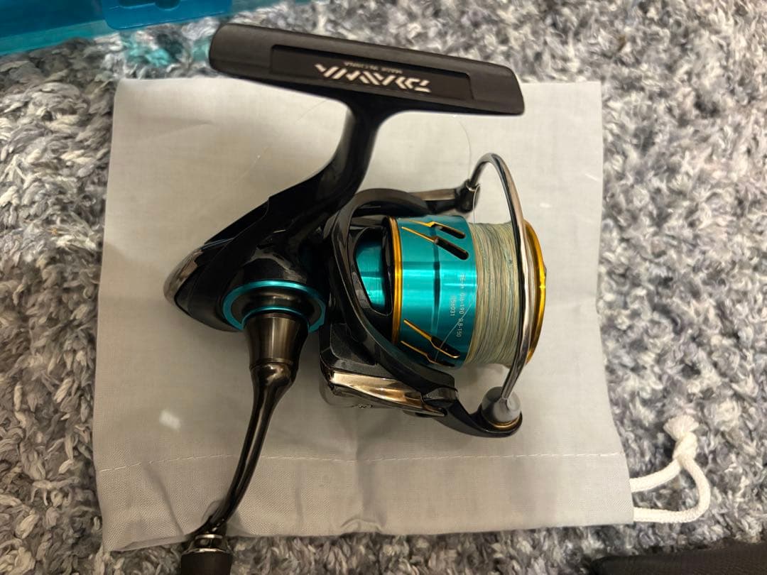 エメラルダス MX 2508pe リール