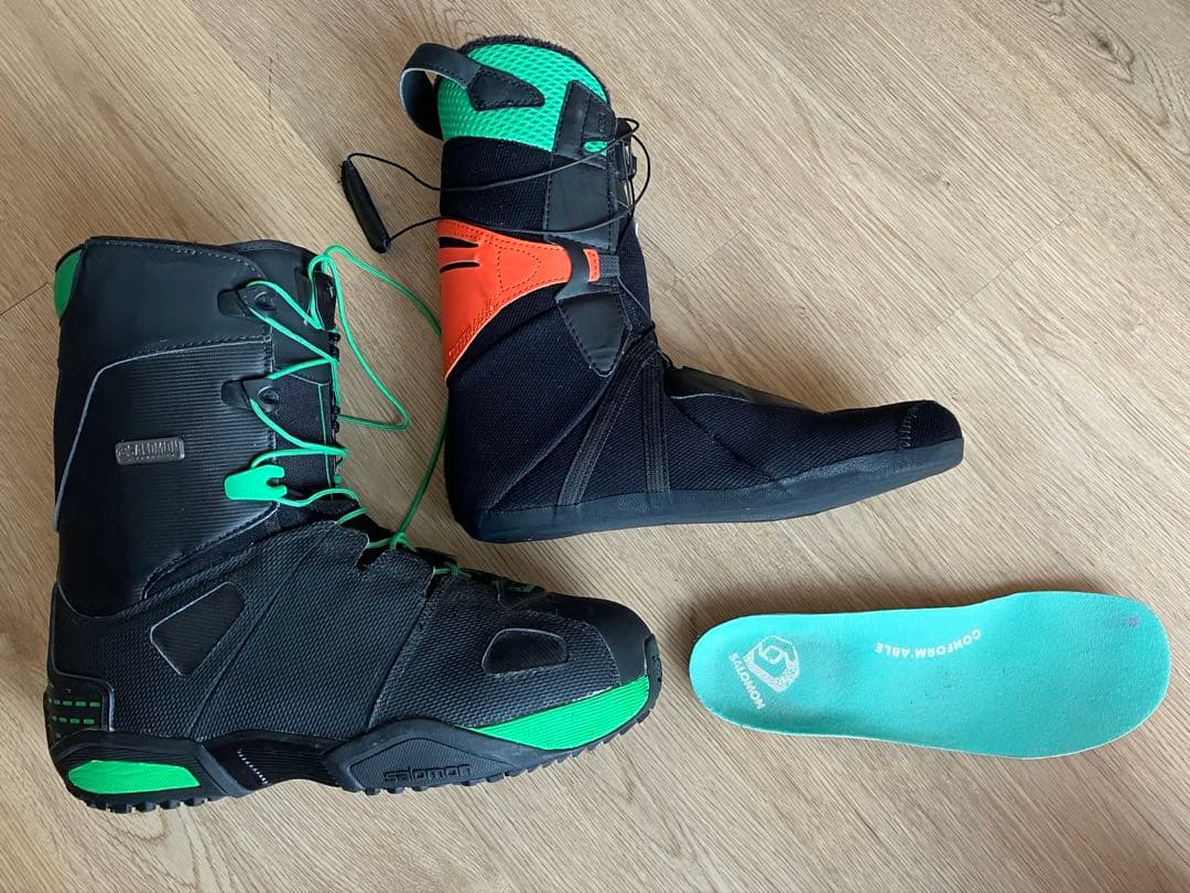 本格シーズンイン値引き サロモン スノボブーツ