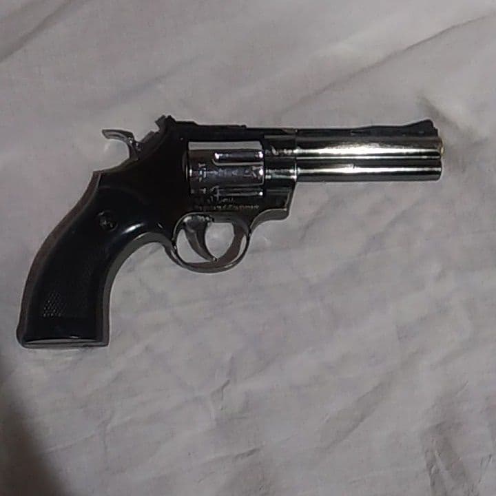 registered trademark 拳銃型ライター