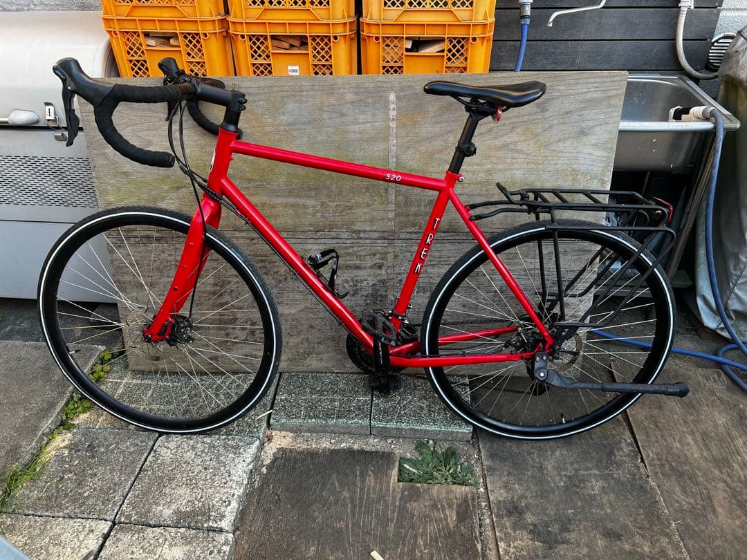 TREK520 純正タイヤ付き