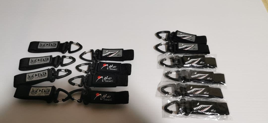 h&O カラビナ付きストラップ