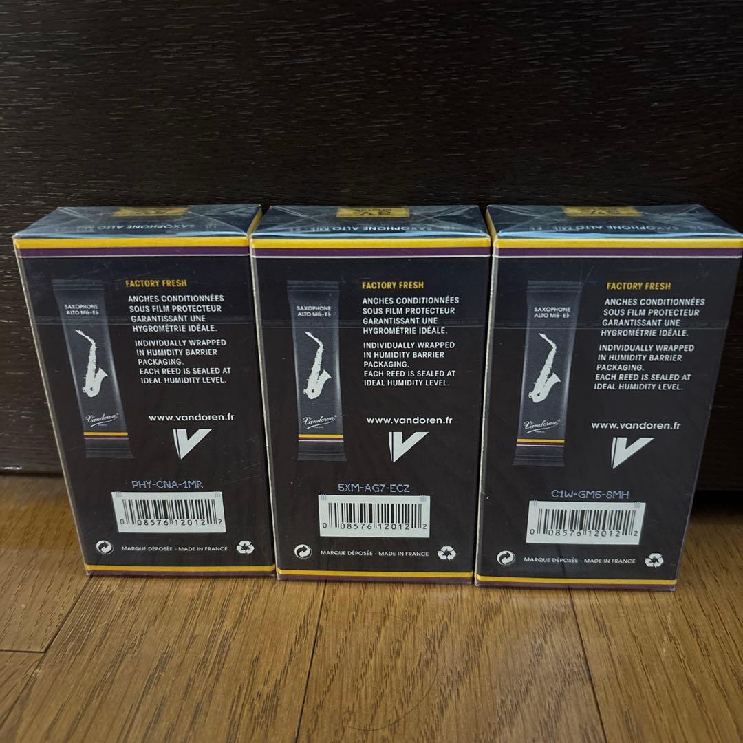 Vandoren アルトサックスリード 3 1/2 10枚入り　3箱