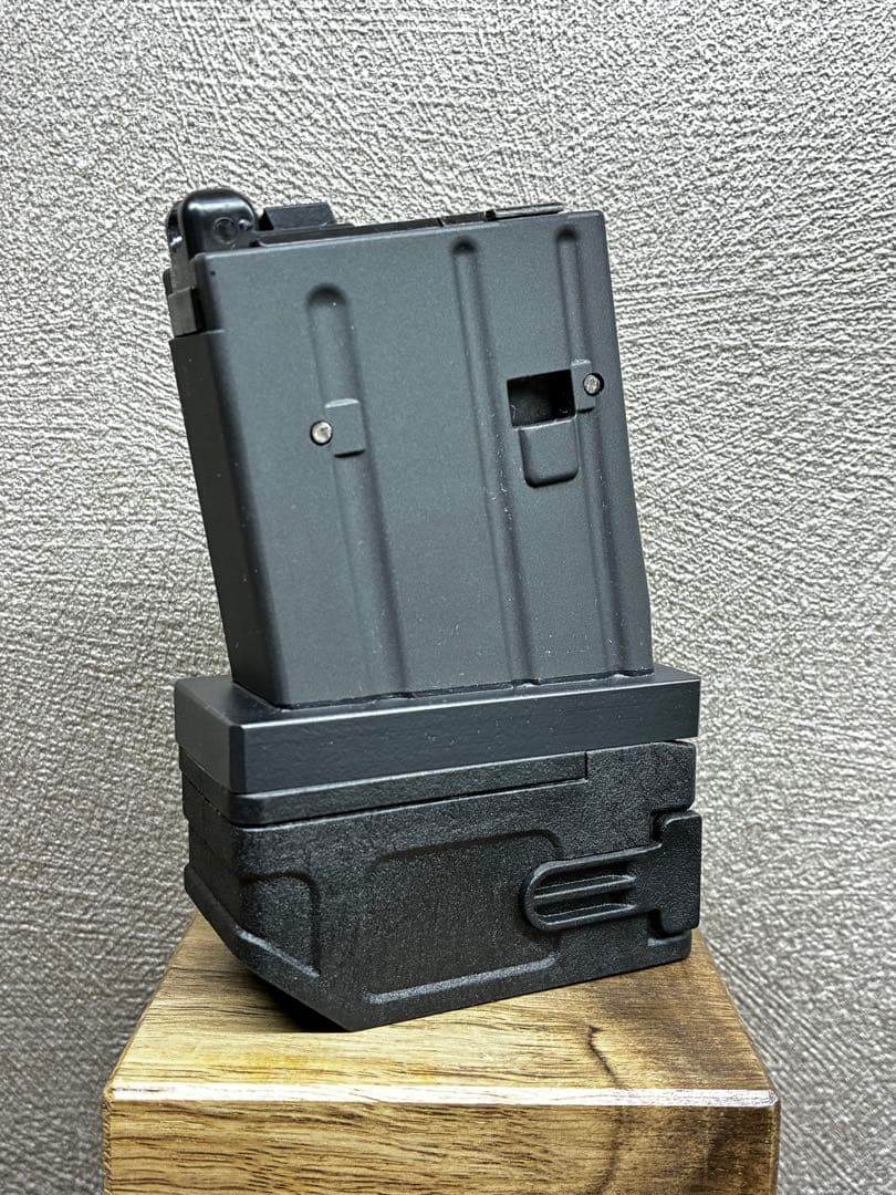 R7-20 東京マルイ GBB M4 マガジンアダプター 外部ソース仕様