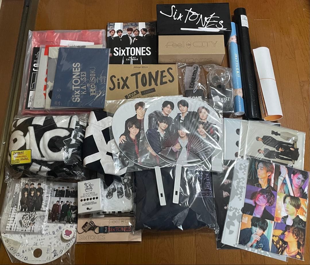 SixTONES グッズ まとめ売り