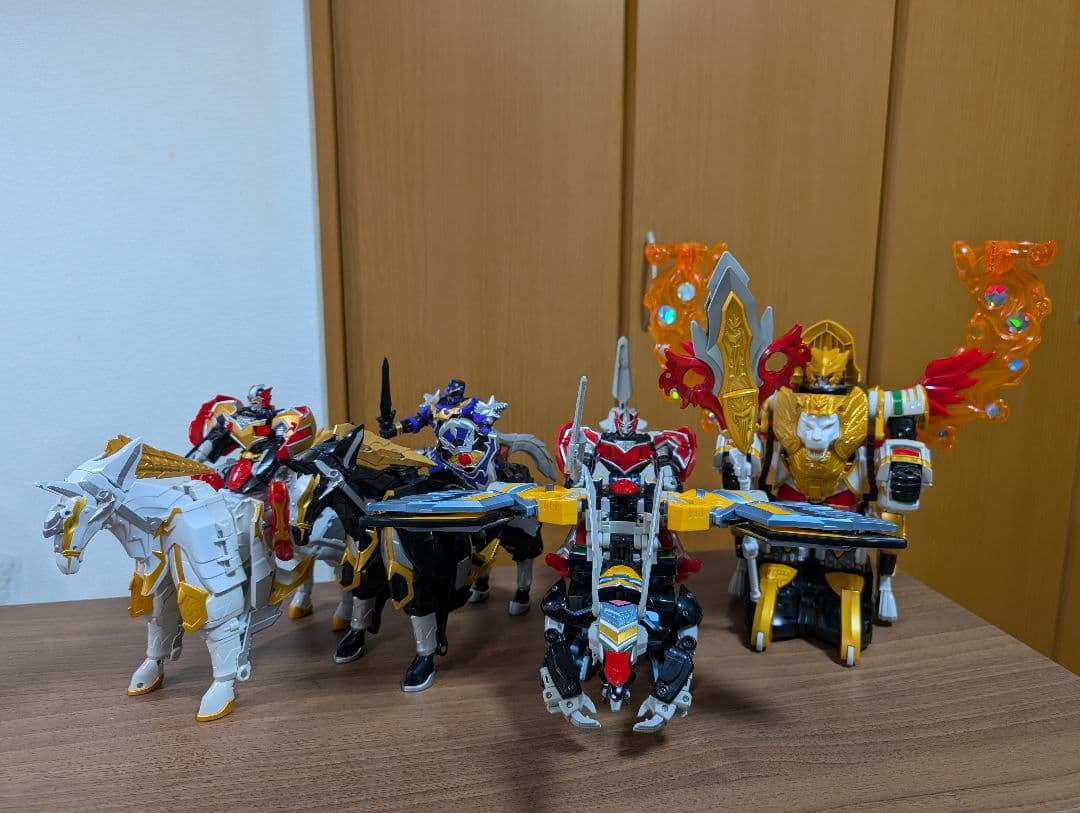 DX マジキング セイントカイザー ウルカイザー マジレジェンド マジレンジャー