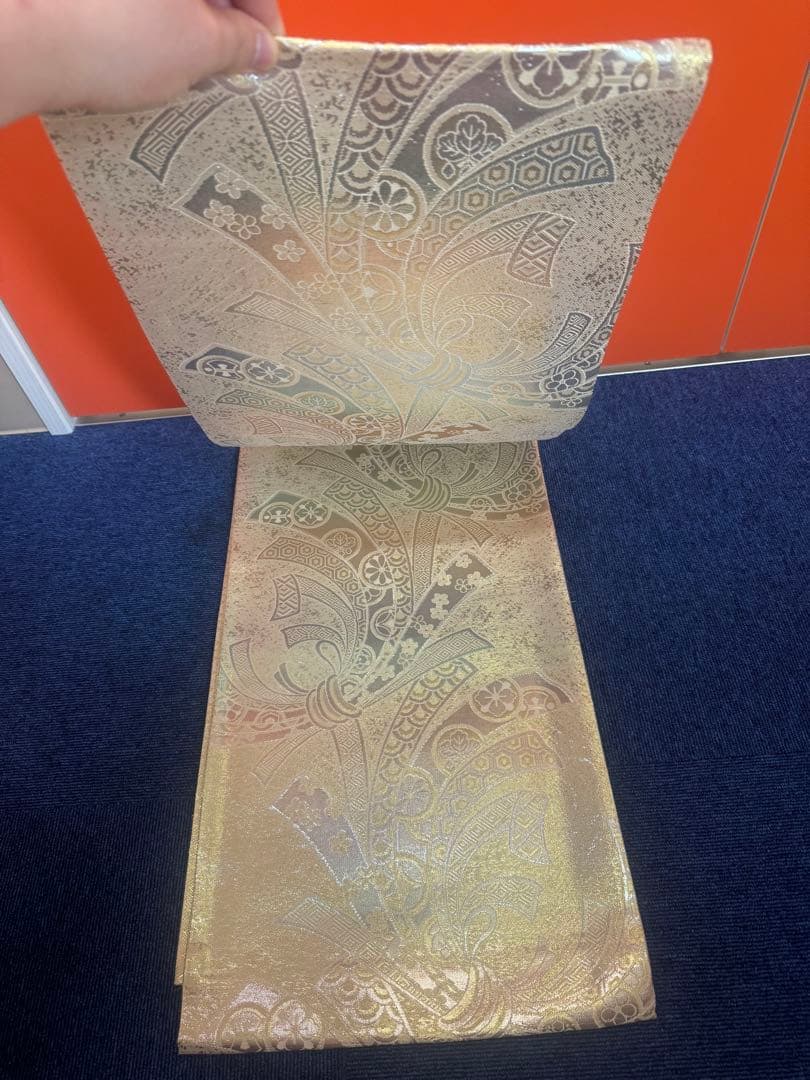 2662袋帯 古代彫金紋 西陣織 金糸　高級上質上品　約440cm 未使用