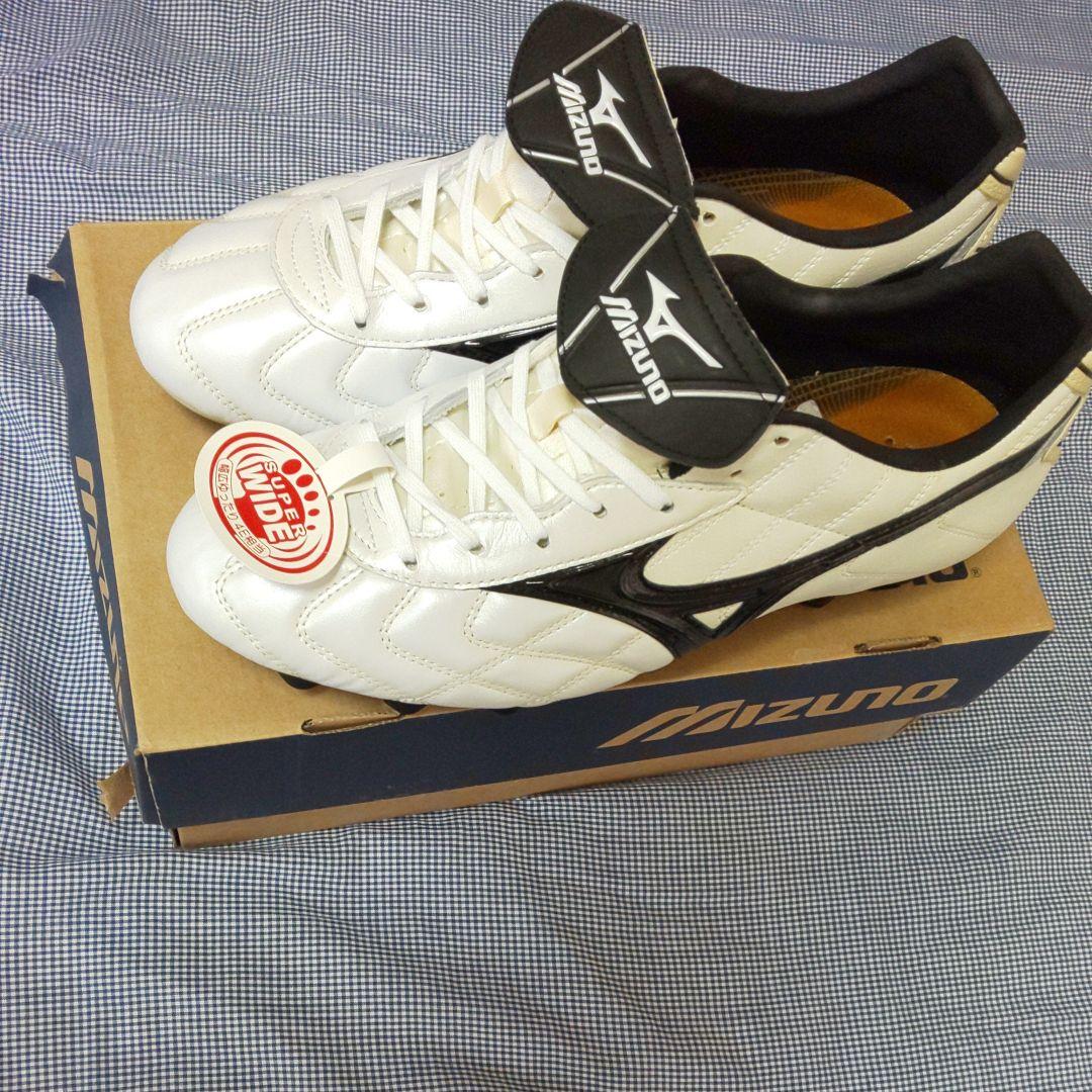 ミズノ アマドールウェーブ2(ホワイト×ブラック)