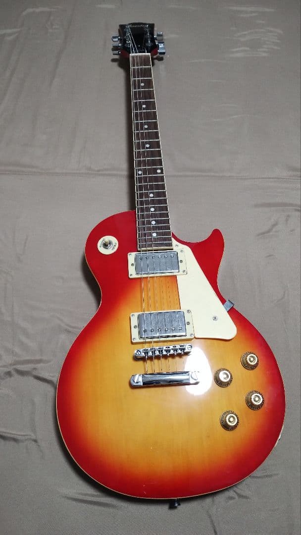 Maestro by Gibson LesPaul　+　ケース