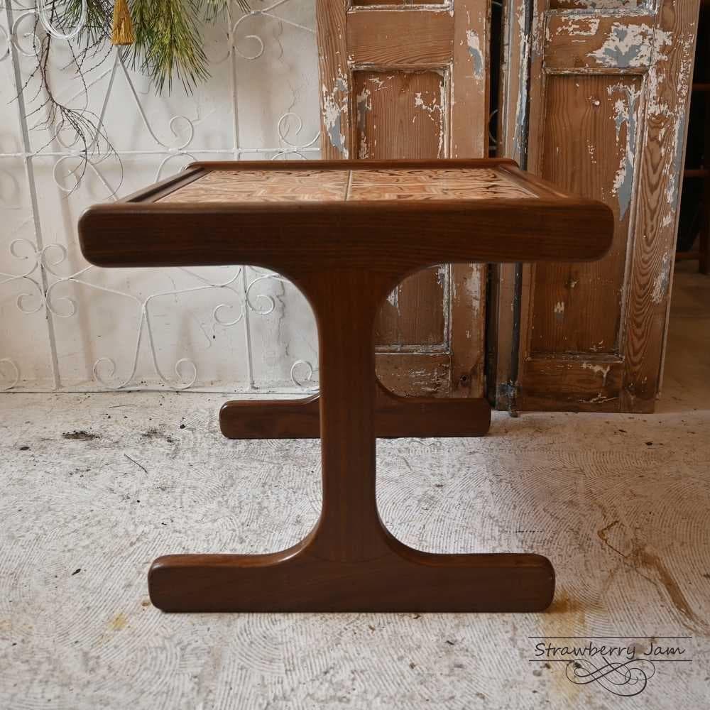 Y*様 L3705-68 英国ヴィンテージ G-plan コーヒーテーブル タイ