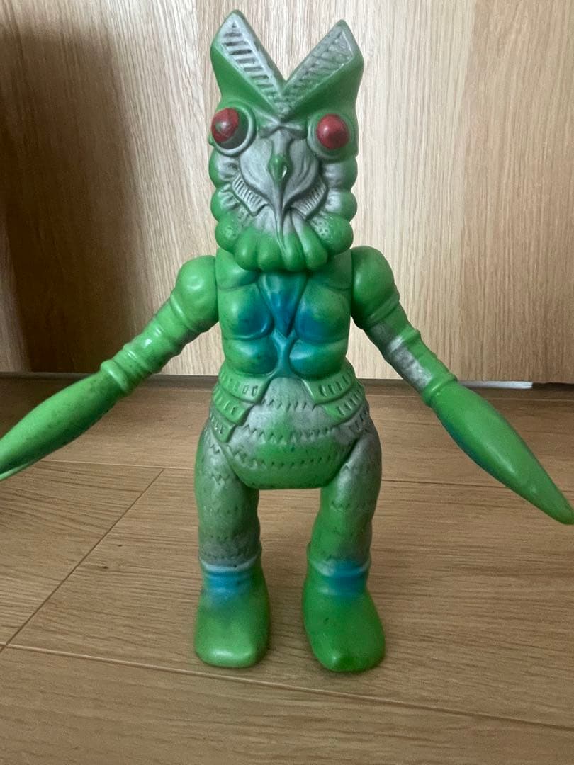 う*ん様 マルサン　バルタン星人