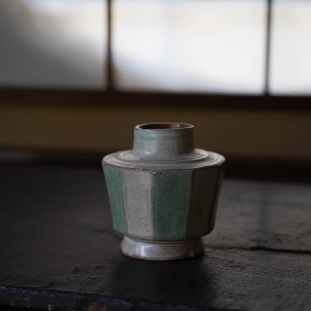15-16世紀ビルマ 白錫釉緑彩面取小壺 / 仏教美術 鉛釉 香炉 花入 花器