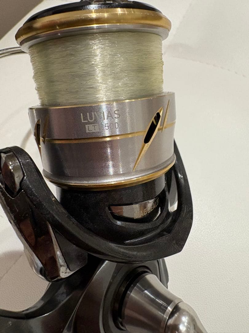 Daiwa 20ルビアスLT2500-XH スピニングリール 初期　日本製