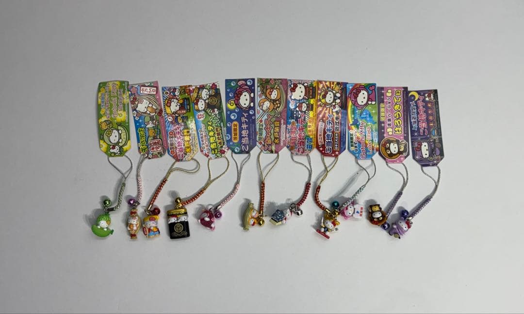 M*a様 【レアあり】ご当地キティ根付　セット(E)