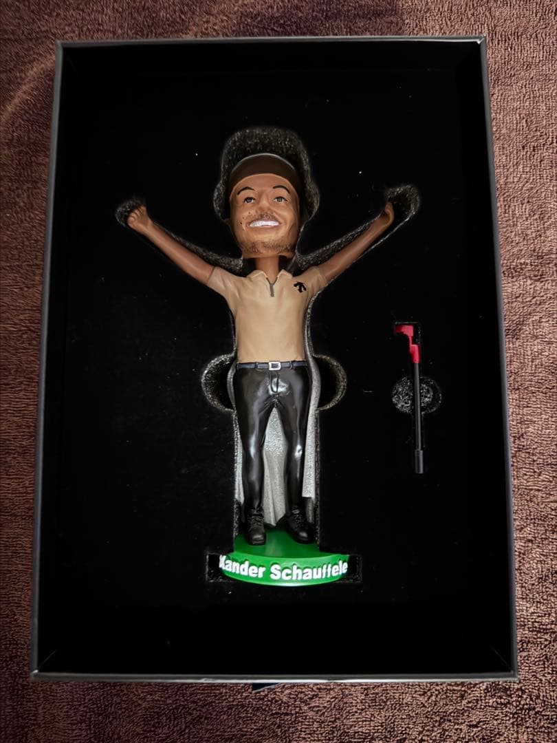 【非売品】デサントゴルフ購入プレゼント品。サンダー・シャウフェレ　フィギュア