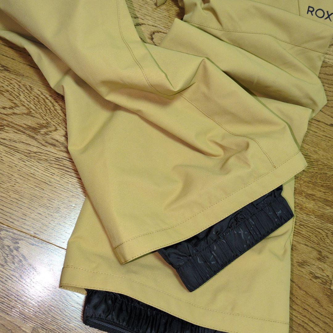 ROXY　スノボウェア　上下セット　Ｍ　総柄　ネイビー　キャメルブラウン