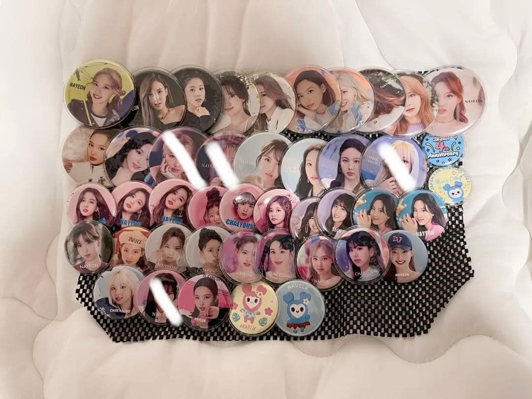 TWICE 缶バッジ バラ売り可