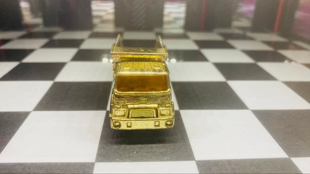 【超レア】トミカ 21世紀計画ビッグプレゼント いすゞオフロードダンプ金メッキ