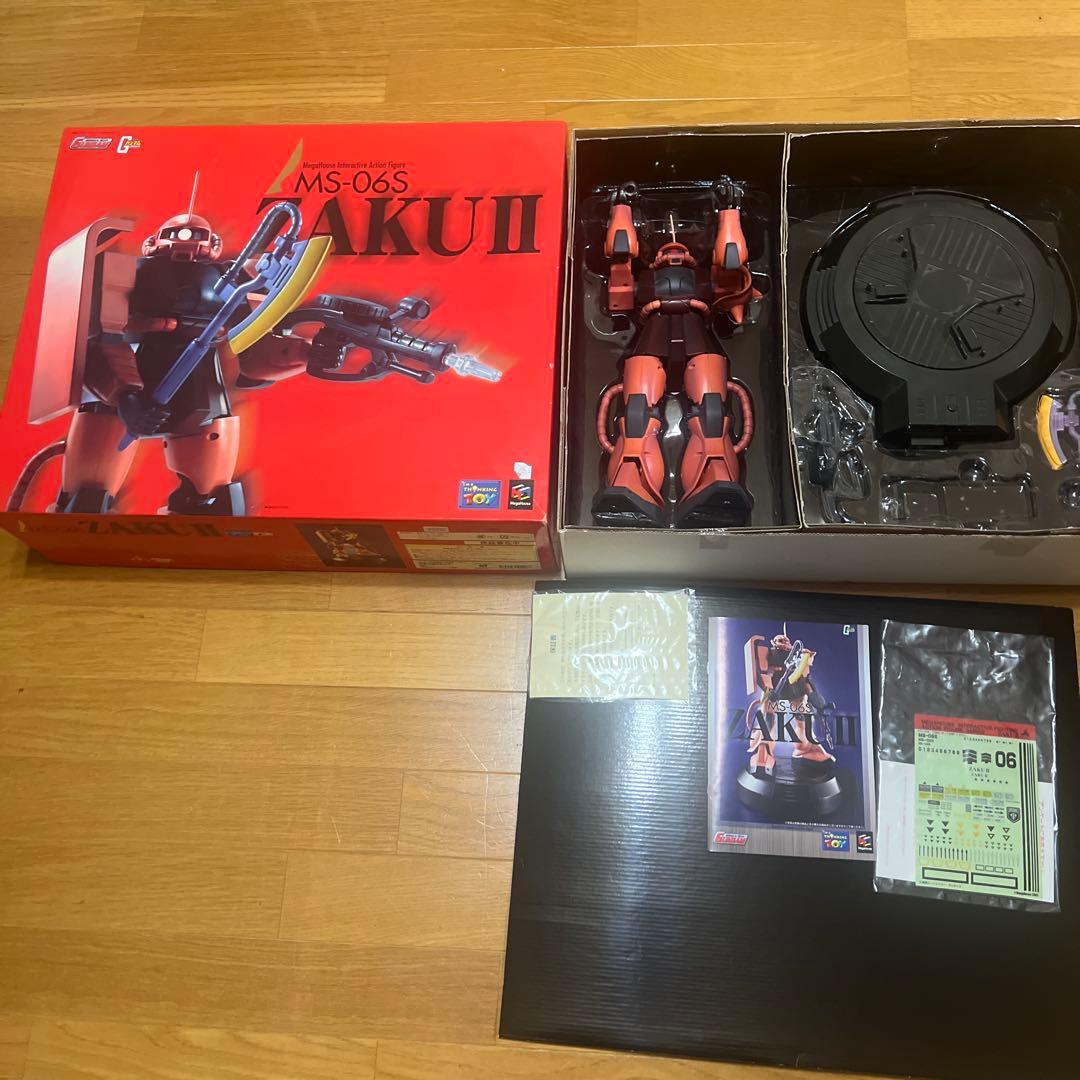 シャア専用ザクII MS-06S フィギュア