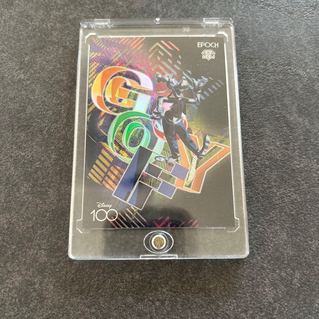 Disney 100 グーフィー 限定カード 04/25 世界に25枚だけ