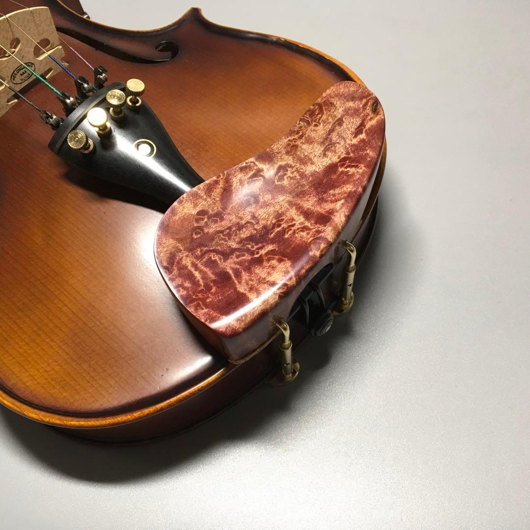 バイオリン 顎当て　左利き手用メイプルバーズドアイ