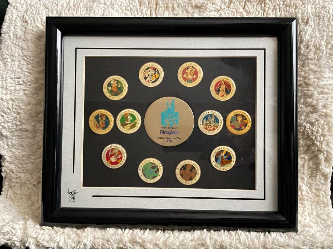 【ディズニーファンの貴方様へ】米国ディズニー３５周年記念ピン12個セット完全版