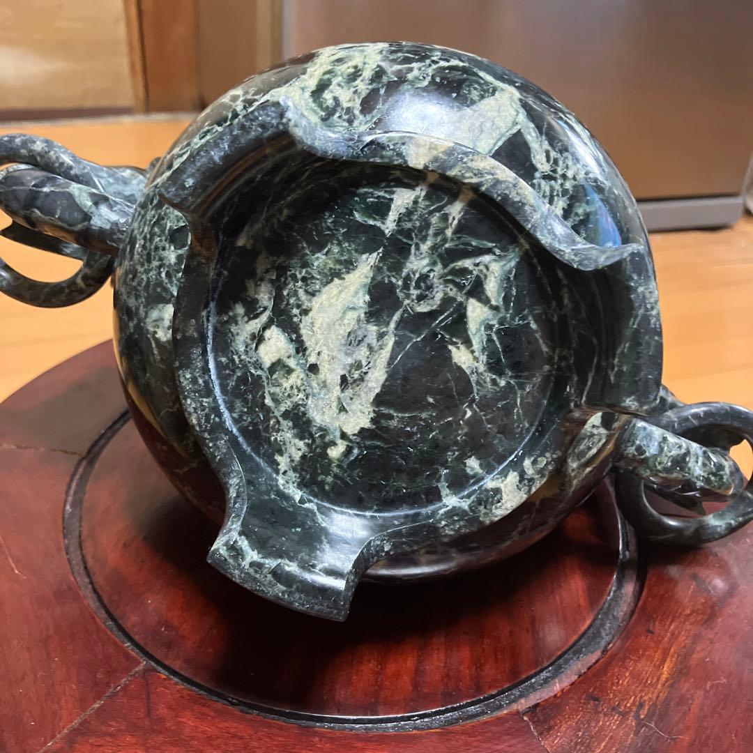 三足香炉　蛇紋石　大きめ獅子 象