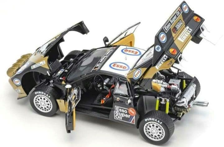 京商オリジナル 1/18 ランチア ラリー 037 1985 タルガ・フローリオ