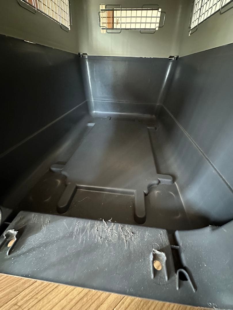 バリケンネル　Lサイズ　大型犬　【千葉市】引き取り希望