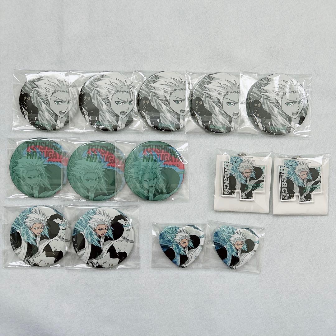 BLEACH 日番谷冬獅郎 缶バッジ ハート アクリルキーホルダー