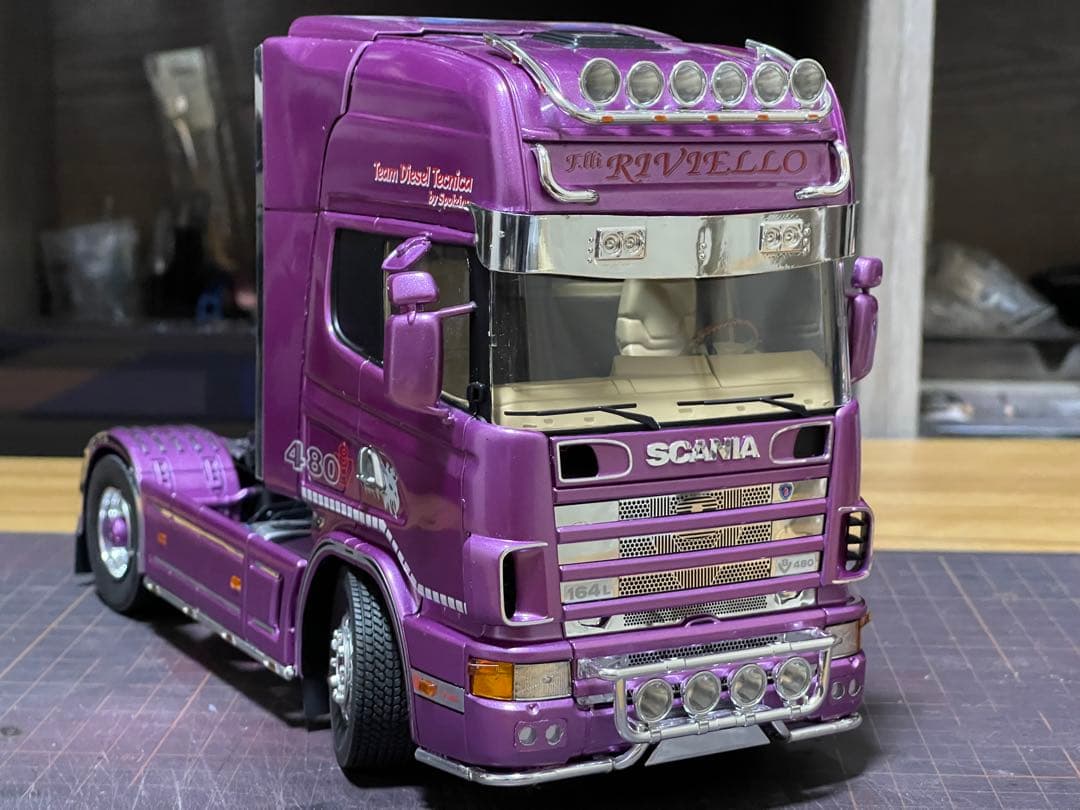 デコトラ‼️1/24 イタレリ製・旧型スカニア・トレーラーヘッド完成品‼️