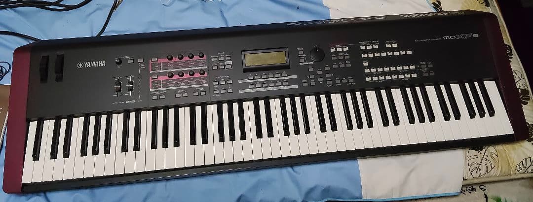 Yamaha moXF8 シンセサイザー 88鍵