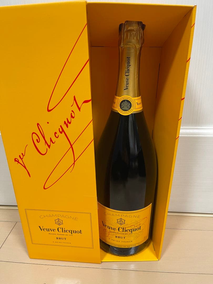 ヴーヴ・クリコ・イエロー・ラベル・ブリュット NV 1500ml