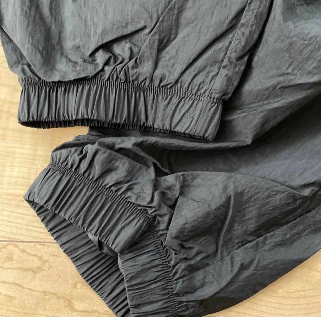 ナイキ　レディース　ウィンドブレーカー　上下セットアップ　ブラック　黒　L