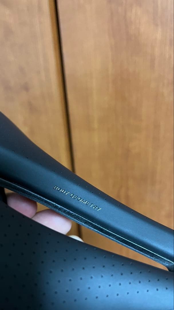 Specialized サドル　PHENOMサイズ155