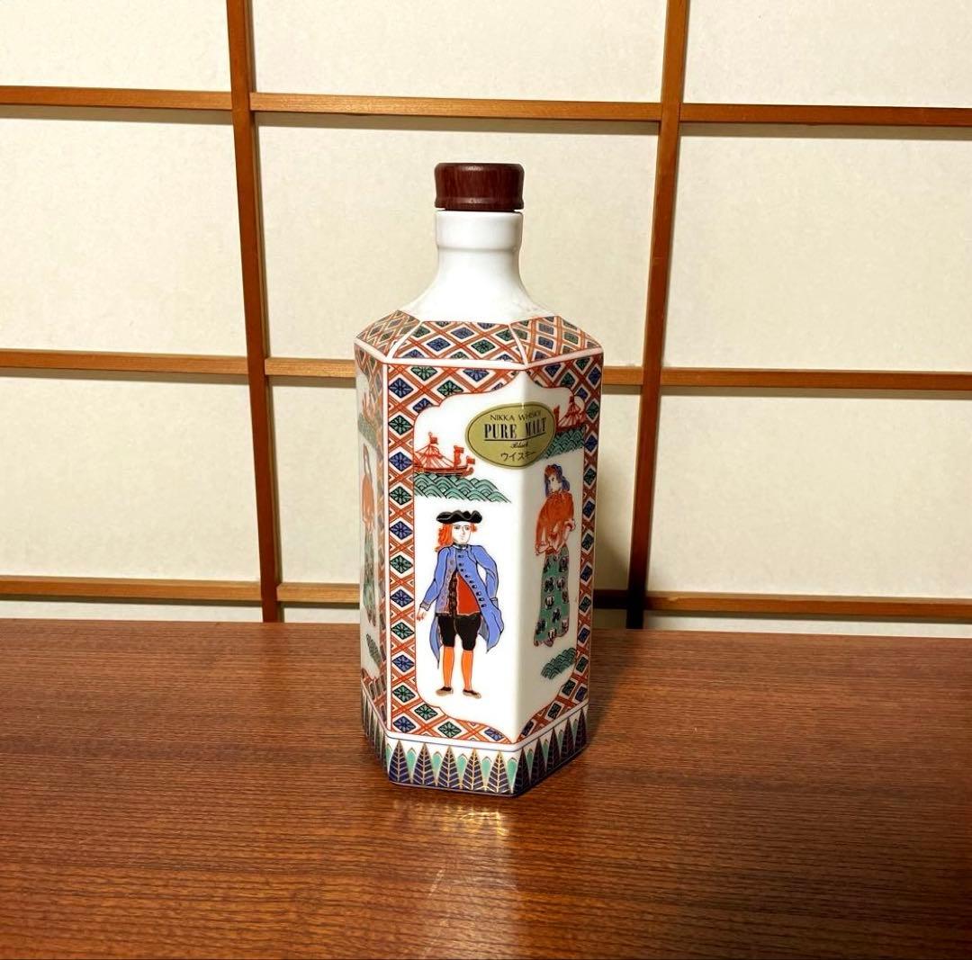 ニッカウヰスキー ピュアモルト 有田焼 空きボトル 空瓶 彌右衛門 ウォッカ