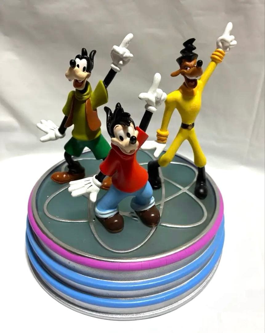 希少　グーフィームービー LED フィギュア