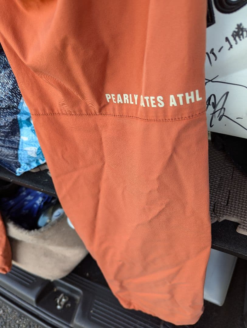 PEARLY GATES オレンジパンツ