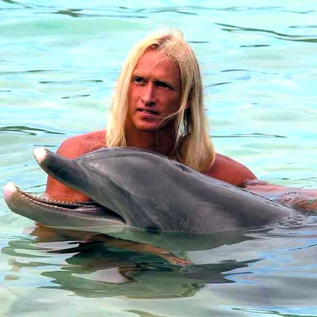 ラッセン　エスケープ　絵画　ポスター　額装　額入り　LASSEN ESCAPE