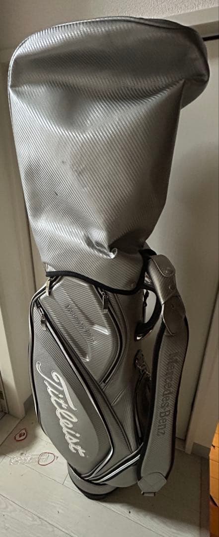 Titleist Mercedes Benz キャディバッグ　シルバー