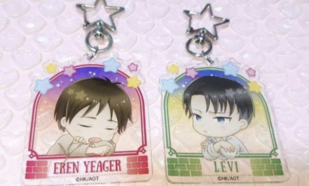 進撃の巨人 リヴァイ エレン アクリルキーホルダー アクキー