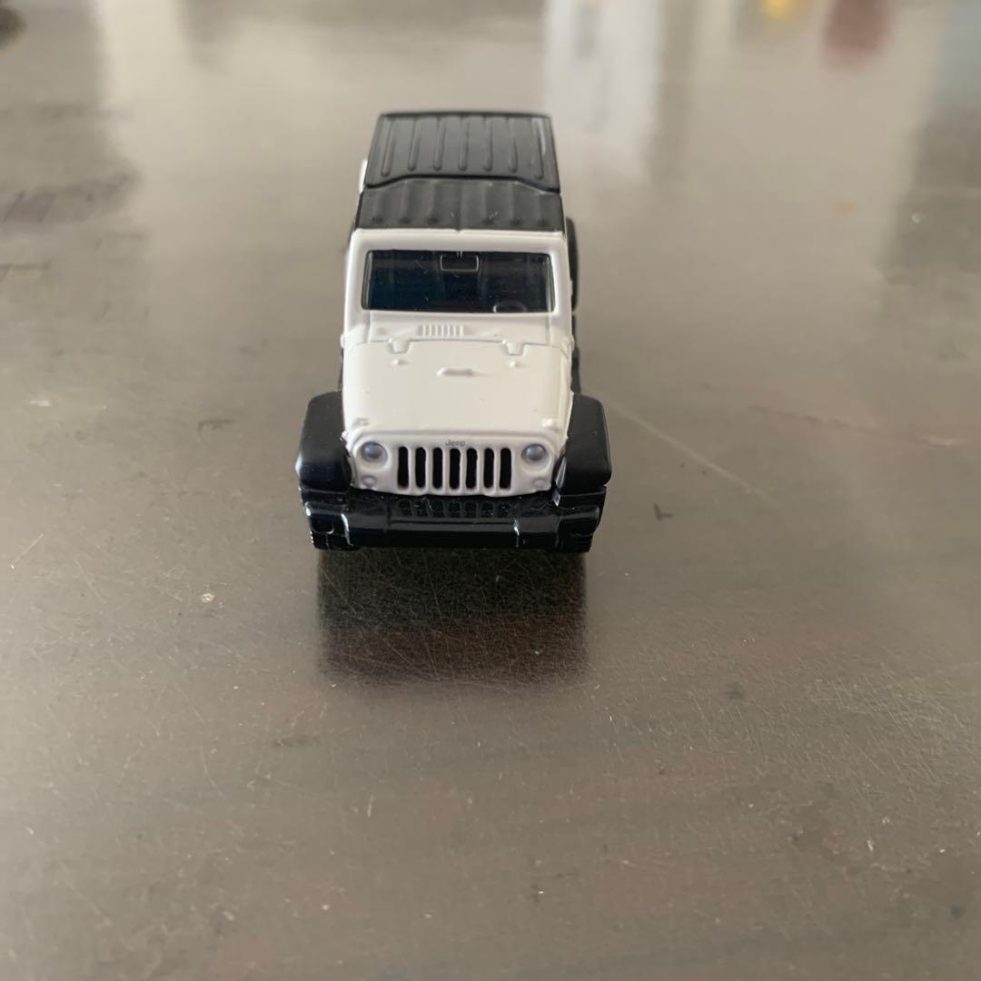 ホワイト ブラック SUV ミニカー