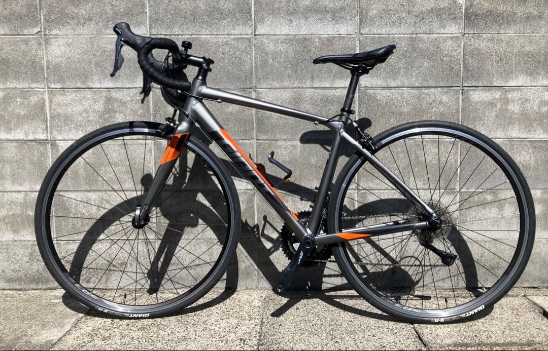 【引き取り限定】GIANT CONTEND 1（2019年モデル）グレー