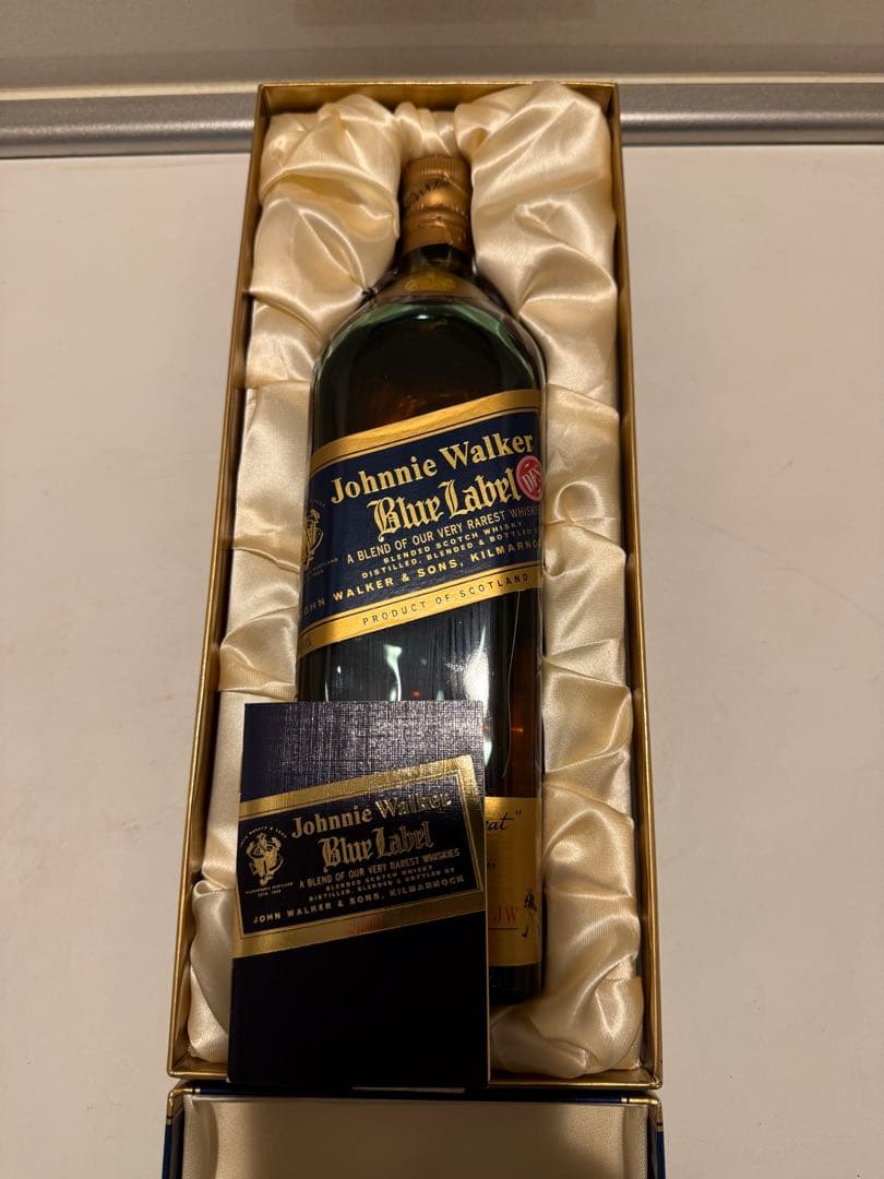 ウイスキー Johnnie Walker Blue Label 1L 43%