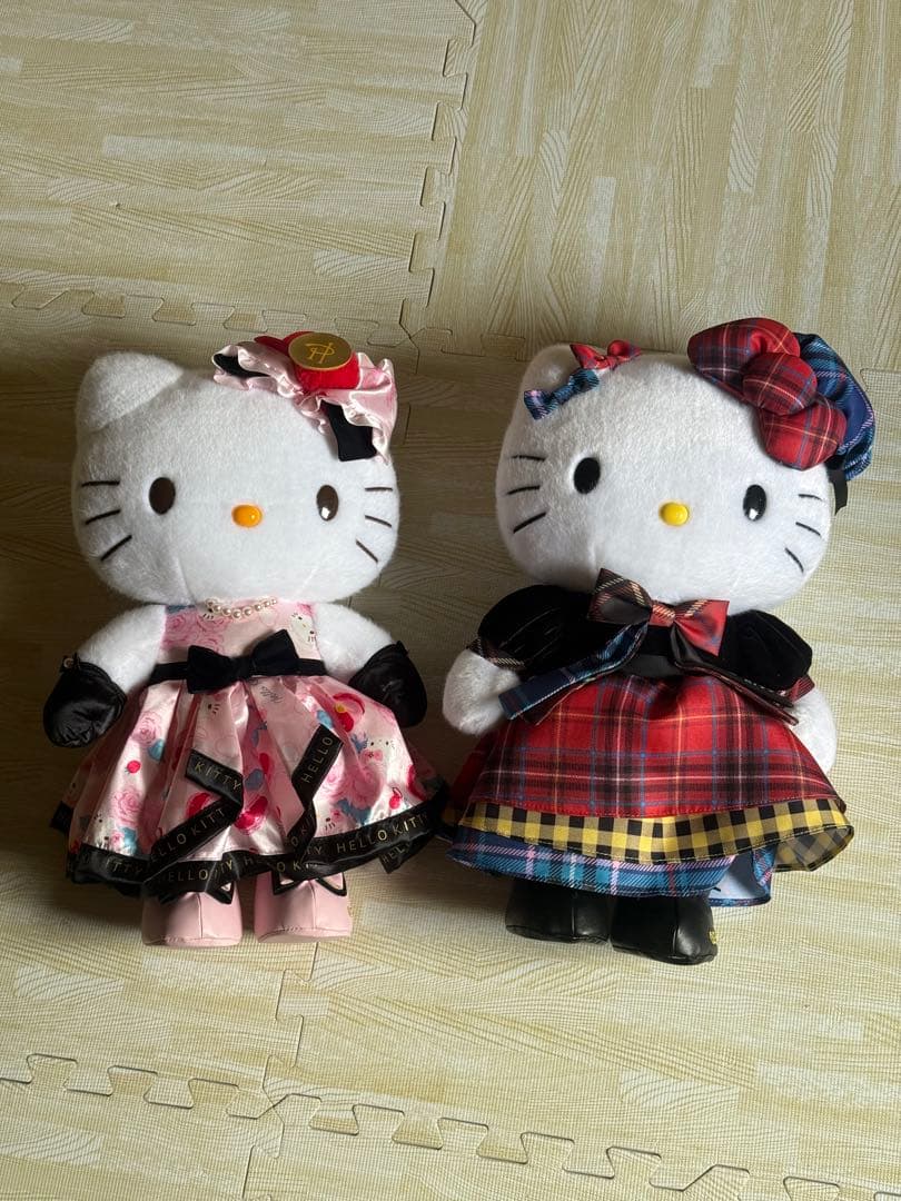 ハローキティ バースデードール 2020と2021 【限定品】