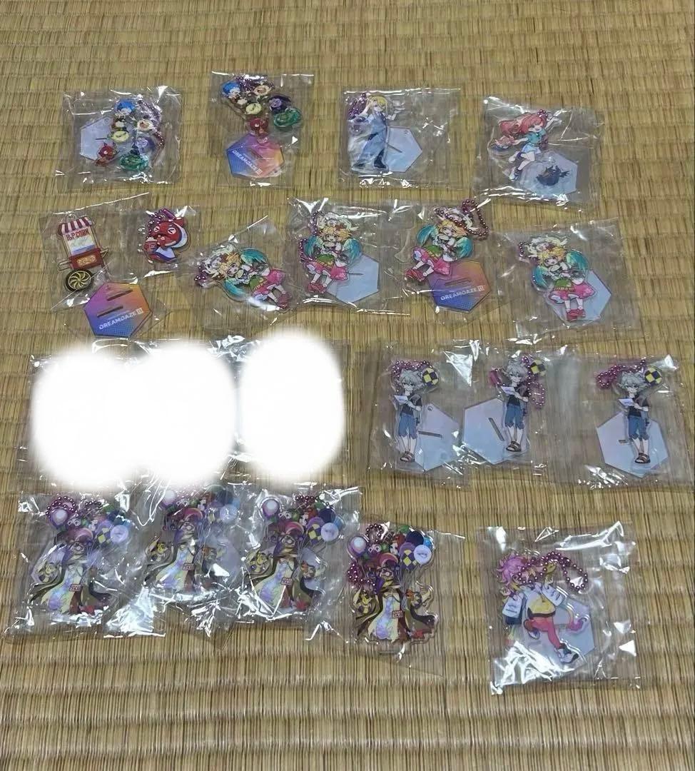 モンスト DDⅢ 超巨大ガチャ アクリルスタンド