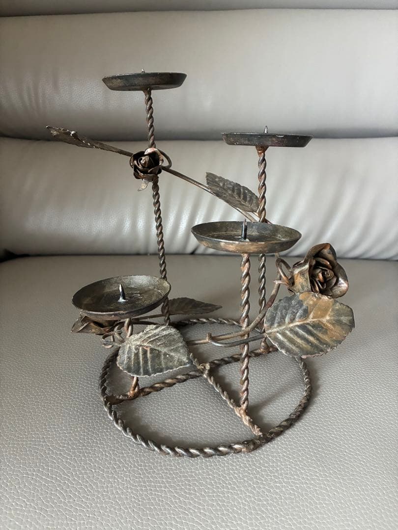 フランスアンティーク　金属製 ローズ キャンドルホルダー　ブロカント