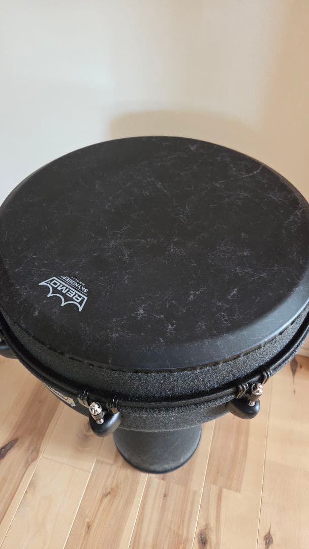 Remo ジャンベ Black Earth 14インチ ケース付 倍音対策済み