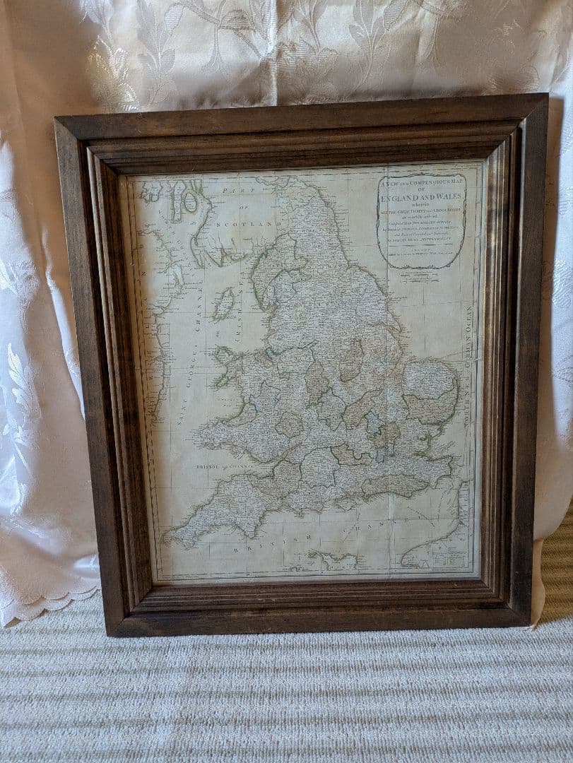 19世紀 イギリスとウェールズの古地図　ガラス額縁　木製フレーム付き