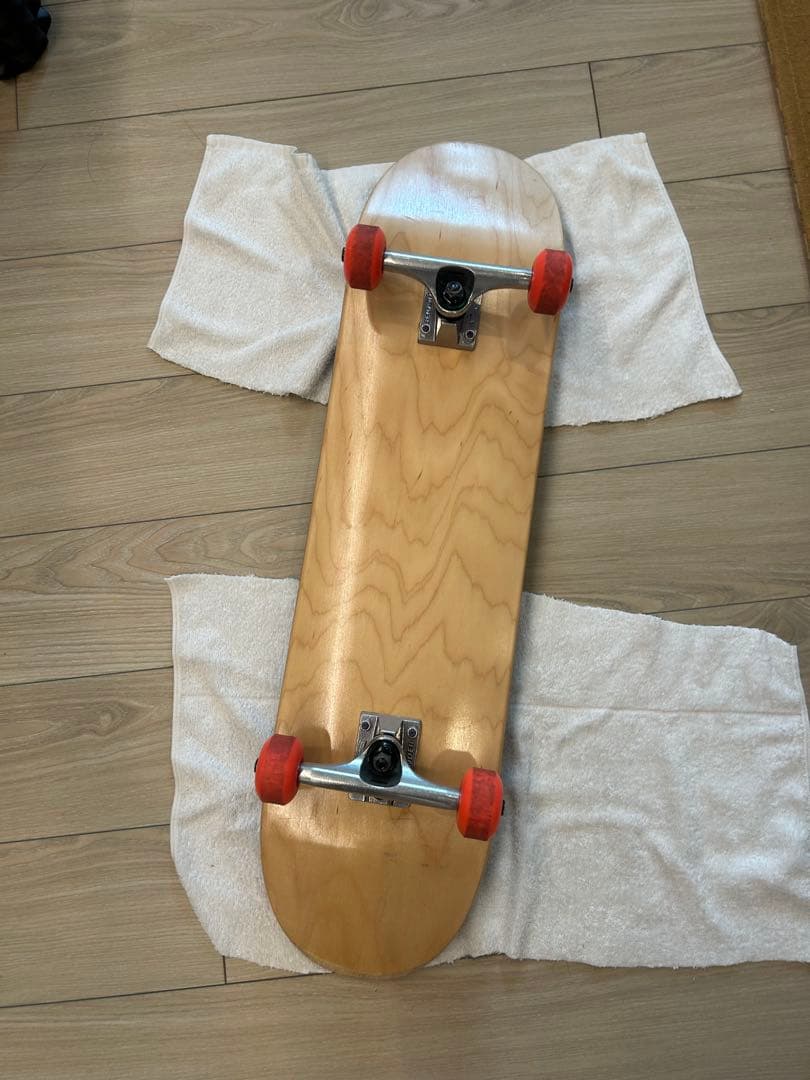 パープルデッキ オレンジウィール スケートボード